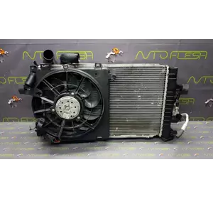 Б/у радиатор кондиционера 13129195 для Opel Astra H
