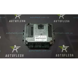 Б/у блок управления двигателем 0281012588, 8200527713, 8200566220 для Renault Laguna II Б/у блок управления двигателем 0281012588, 8200527713, 8200566220 для Renault Laguna II