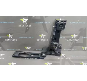 Кронштейн заднего бампера правый 51127226936, 51127158442 BMW X5 E70 (07-13) Кронштейн заднего бампера правый 51127226936, 51127158442 BMW X5 E70 (07-13)