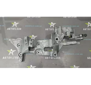 Кронштейн крепления генератора 04L903141B, 04L903143D Audi Seat Skoda Volkswagen бу