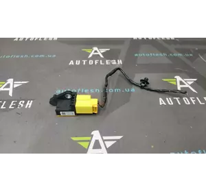 Датчик удара передний/ датчик Airbag/ фишка 5N0959652A, 8K0973323N Audi Seat Skoda Volkswagen бу Датчик удара передний/ датчик Airbag/ фишка 5N0959652A, 8K0973323N Audi Seat Skoda Volkswagen бу