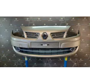 Б/у бампер передний в сборе 8200592325 для Renault Scenic II Б/у бампер передний в сборе 8200592325 для Renault Scenic II