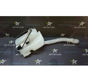 Б/у бачок омывателя в сборе 8200104706, 8200104738 для Renault Megane II Б/у бачок омывателя в сборе 8200104706, 8200104738 для Renault Megane II