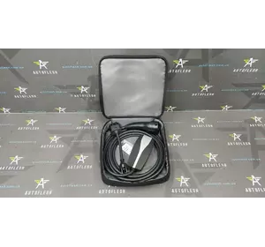 Зарядка/ адаптер/ кабель зарядки 147906800C, 112125400E Tesla Model 3 (европа) Зарядка/ адаптер/ кабель зарядки 147906800C, 112125400E Tesla Model 3 (европа)