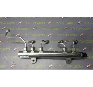 Б/у топливная рейка с датчиком 0445214141/ 0281002903 для Fiat Strada Б/у топливная рейка с датчиком 0445214141/ 0281002903 для Fiat Strada