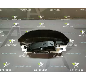 Б/у панель приборов/ спидометр 83800-0D690-D для Toyota Yaris Б/у панель приборов/ спидометр 83800-0D690-D для Toyota Yaris