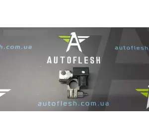 Б/у датчик аккумулятора/ клемма минусовая 295C30372R для Renault Clio IV Б/у датчик аккумулятора/ клемма минусовая 295C30372R для Renault Clio IV