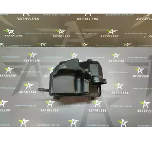 Б/у корпус воздушного фильтра 8200788196, H8200808194 для Mercedes Citan/ Renault Kangoo II Б/у корпус воздушного фильтра 8200788196, H8200808194 для Mercedes Citan/ Renault Kangoo II