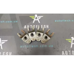 Фиксатор форсунки 31303614 2.0 D Volvo S60 S90 V40 V60 V70 XC60 XC70 XC90 вольво бу Фиксатор форсунки 31303614 2.0 D Volvo S60 S90 V40 V60 V70 XC60 XC70 XC90 вольво бу