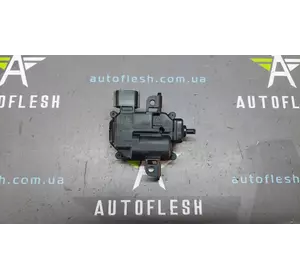 Б/у привод замка лючка подзарядки 788261002R для Renault Zoe Б/у привод замка лючка подзарядки 788261002R для Renault Zoe