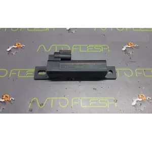 Б/у модуль центрального замка 5WK48775 для Renault Koleos Б/у модуль центрального замка 5WK48775 для Renault Koleos