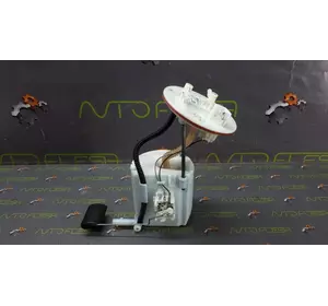 Б/у насос топливный/ колба/ датчик уровня топлива 311103Z900 для Hyundai i40 Б/у насос топливный/ колба/ датчик уровня топлива 311103Z900 для Hyundai i40