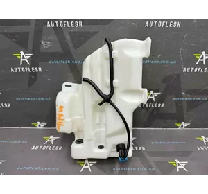 Бачок омывателя с датчиком 13240935, 13248197, 09114703 Chevrolet Malibu (11-16) Бачок омывателя с датчиком 13240935, 13248197, 09114703 Chevrolet Malibu (11-16)
