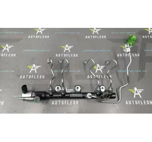 Топливная рампа в сборе/ редукционный клапан 175211218R, HMLGT7359R Nissan NV400 Opel Movano B Renault Master Топливная рампа в сборе/ редукционный клапан 175211218R, HMLGT7359R Nissan NV400 Opel Movano B Renault Master