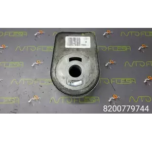 Б/у радиатор масляный 8200779744, 1.5 dCi для Nissan NV200 Б/у радиатор масляный 8200779744, 1.5 dCi для Nissan NV200