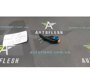 Разъем датчика заднего хода КПП/ фишка 8200177718 Renault/ Nissan/ Dacia бу Разъем датчика заднего хода КПП/ фишка 8200177718 Renault/ Nissan/ Dacia бу
