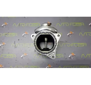 Б/у дроссельная заслонка 038131501AN для Seat Leon Б/у дроссельная заслонка 038131501AN для Seat Leon