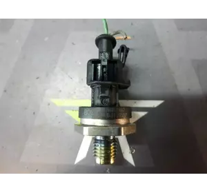 Б/у датчик давления топлива 0281002867/ H8200418270, 1.9 dCi для Nissan Б/у датчик давления топлива 0281002867/ H8200418270, 1.9 dCi для Nissan