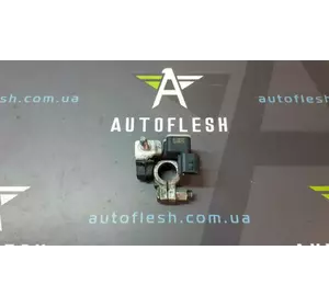 Б/у датчик аккумулятора/ клемма минусовая АКБ A4539054500/ 250825784R для Renault Trafic III Б/у датчик аккумулятора/ клемма минусовая АКБ A4539054500/ 250825784R для Renault Trafic III