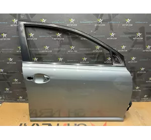 Дверь передняя правая 6700105050, 6711105030 Toyota Avensis T25 (03-09), код краски: Medium Silver 1F8 Дверь передняя правая 6700105050, 6711105030 Toyota Avensis T25 (03-09), код краски: Medium Silver 1F8