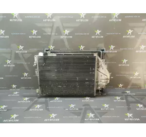 Б/у радиатор интеркулера 8200252209 для Renault Clio II/ Kangoo I/ Thalia I