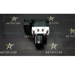 Б/у блок ABS 1K0907379AD, 1K0614517BD для Volkswagen Golf V Б/у блок ABS 1K0907379AD, 1K0614517BD для Volkswagen Golf V