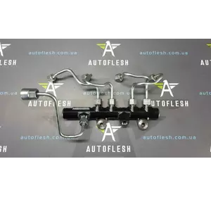 Б/у топливная рейка в сборе 175215346R, 1.5 dCi для Nissan NV200 Б/у топливная рейка в сборе 175215346R, 1.5 dCi для Nissan NV200