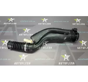 Б/у горловина топливного бака 8200355603 для Nissan Primastar Б/у горловина топливного бака 8200355603 для Nissan Primastar