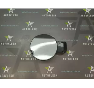 Б/у лючок бензобака 781200013R, 781209604R для Renault Megane III Б/у лючок бензобака 781200013R, 781209604R для Renault Megane III