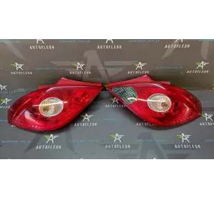 Б/у фонарь задний 13186350, 13186351 для Opel Corsa D