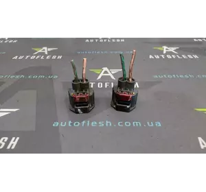 Разъем суппорта/ фишка ручника 8201625545 Renault Scenic III/ Megane III бу Разъем суппорта/ фишка ручника 8201625545 Renault Scenic III/ Megane III бу