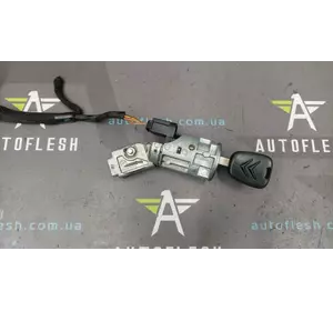 Замок зажигания N0502073, N0502455 Citroen C2 C3 C4 Peugeot 407 бу Замок зажигания N0502073, N0502455 Citroen C2 C3 C4 Peugeot 407 бу