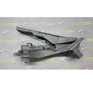 Б/у педаль газа/ акселератор 1T1721503H для Volkswagen Caddy III Б/у педаль газа/ акселератор 1T1721503H для Volkswagen Caddy III