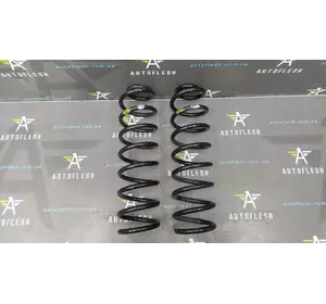 Пружины задние/ пружина задняя 8200276539 Renault Megane II Scenic II бу Пружины задние/ пружина задняя 8200276539 Renault Megane II Scenic II бу