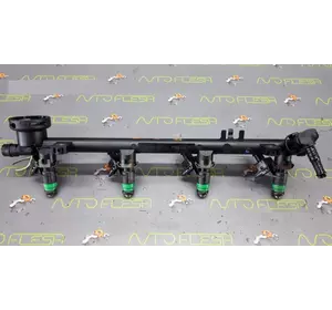 Б/у форсунки/ форсунка/ инжектор 8200028797 для Renault Espace IV Б/у форсунки/ форсунка/ инжектор 8200028797 для Renault Espace IV