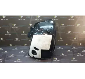 Б/у подкрылок передний левый 638453816R для Renault Megane III Б/у подкрылок передний левый 638453816R для Renault Megane III
