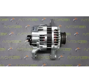 Б/у генератор 8200660052, 1.4/ 1.6, 12V/ 70A для Renault Clio II Б/у генератор 8200660052, 1.4/ 1.6, 12V/ 70A для Renault Clio II