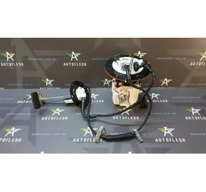 Б/у датчик уровня топлива в баке/ колба бензобака 101962-4090, 42081AG110 для Subaru Outback Б/у датчик уровня топлива в баке/ колба бензобака 101962-4090, 42081AG110 для Subaru Outback