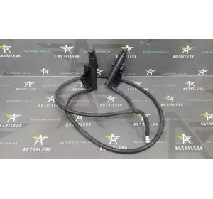 Омыватели фар передние/ форсунка/ ксенон A1648600847, A1648600747 Mercedes GL X164/ ML W164 Омыватели фар передние/ форсунка/ ксенон A1648600847, A1648600747 Mercedes GL X164/ ML W164
