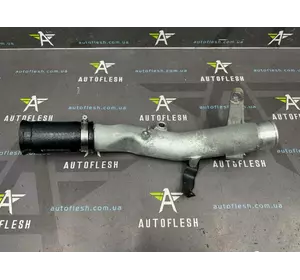 Патрубок интеркулера левый 1736126020, 1734126080 Toyota Avensis 2.0 D (1ADFTV) Патрубок интеркулера левый 1736126020, 1734126080 Toyota Avensis 2.0 D (1ADFTV)