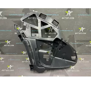 Кронштейн переднего бампера правый/ усилитель 620226574R, 001033319 Renault Grand Scenic III (09-11) Кронштейн переднего бампера правый/ усилитель 620226574R, 001033319 Renault Grand Scenic III (09-11)