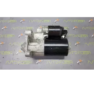 Б/у стартер 0001106017 для Renault Scenic I Б/у стартер 0001106017 для Renault Scenic I
