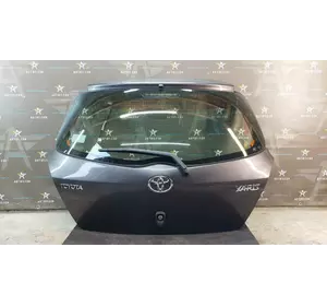 Б/у крышка багажника в сборе 67005-0D030, 68105-0D050, 67005-0D160 для Toyota Yaris Б/у крышка багажника в сборе 67005-0D030, 68105-0D050, 67005-0D160 для Toyota Yaris
