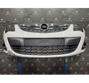 Бампер передний в сборе 1400869, 1400872, 1320197 Opel Corsa D (11-14), код краски: 10U Бампер передний в сборе 1400869, 1400872, 1320197 Opel Corsa D (11-14), код краски: 10U