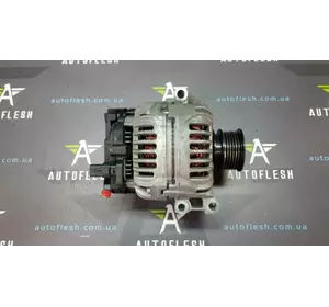 Б/у генератор 8200727051, 0124415043 для Dacia