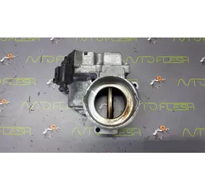 Б/у дроссельная заслонка 03G128063C для Audi A4 Б/у дроссельная заслонка 03G128063C для Audi A4