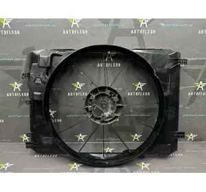 Диффузор вентилятора A2465000064, 0130308425 Mercedes W117, W176, W246, C117, X156, W242 Диффузор вентилятора A2465000064, 0130308425 Mercedes W117, W176, W246, C117, X156, W242