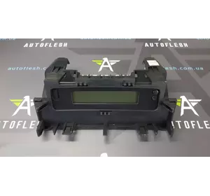Б/у дисплей информационный 8200290542 для Renault Megane II Б/у дисплей информационный 8200290542 для Renault Megane II